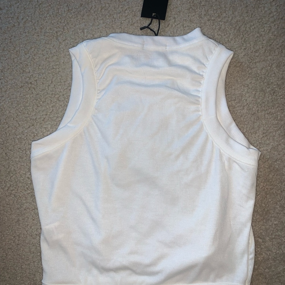 White Ribbed Cropped Tank Top - Picture 3 of 3